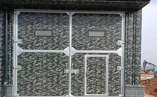 伽师工业平开门