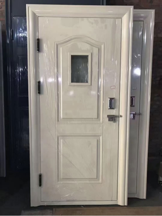 伽师学校教室门 伽师学校教室门