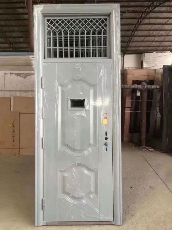 伽师学校教室门 伽师学校教室门