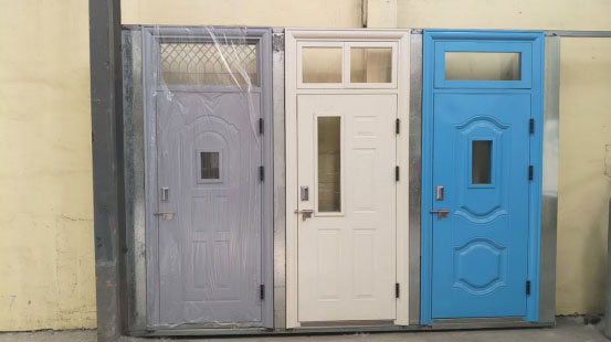 伽师学校教室门 伽师学校教室门